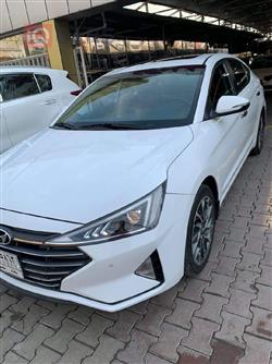 هیوندای ئەلەنترا